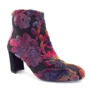 Stuart Weitzman Bacari Brocade Botanic‎ Velvet Bootie 6M